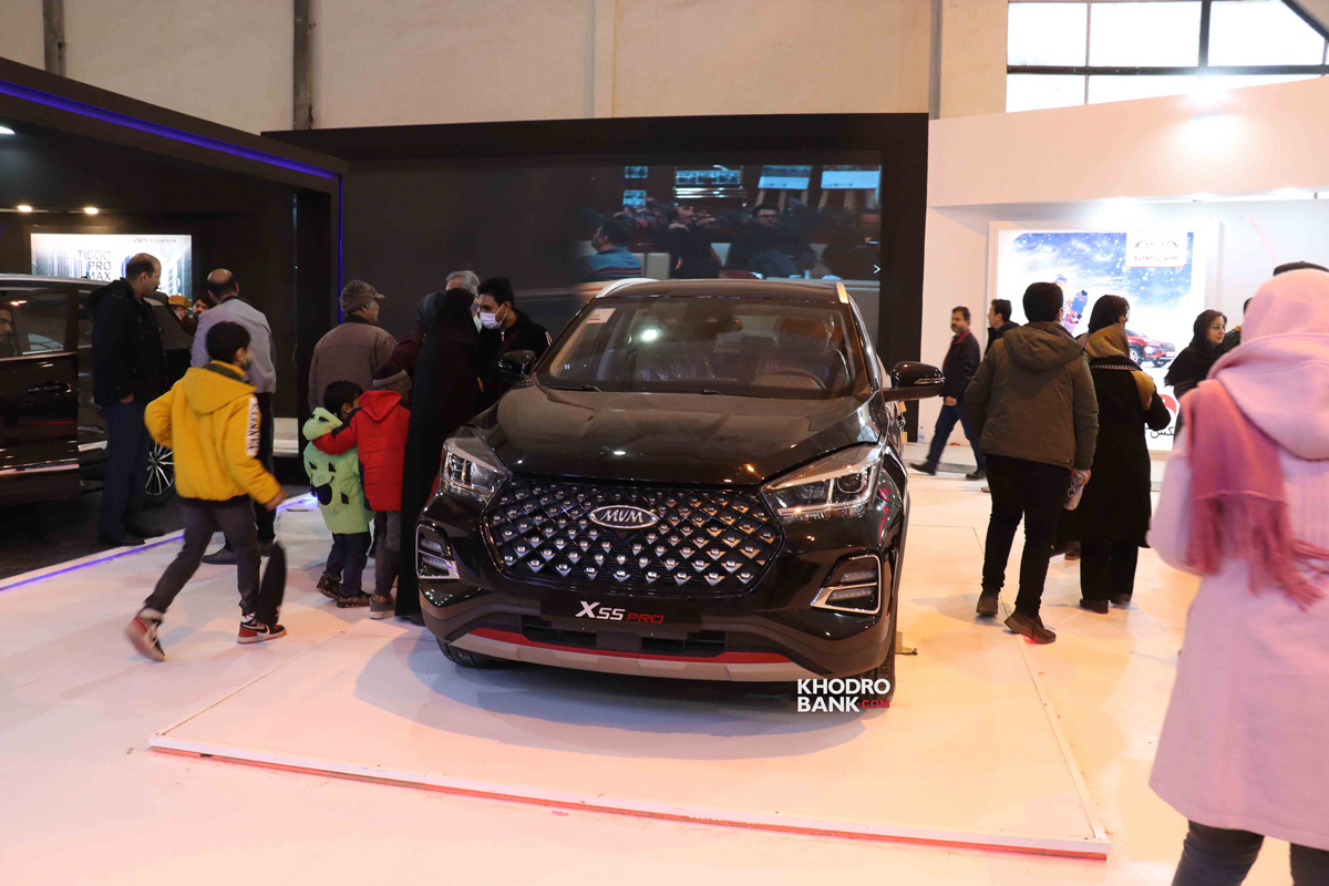 حضور مدیران خودرو و برند ام وی ام با جدیدترین نسل محصولات در نمایشگاه خودرو کرمان