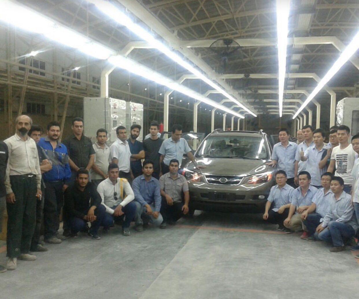 تولید و استارت زدن اولین خودروی بی وای دی اس 6 تولید شده در کارخانه خودروسازی کارمانیا