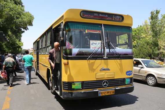 جزییات اجرای فاصله‌گذاری اجتماعی در اتوبوس‌ها از شنبه/ رزرو صندلی اتوبوس دربستی 