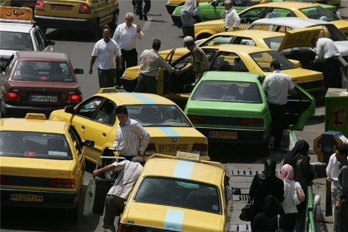 تصمیمات مهم کارگروه آلودگی هوای استان تهران، از نوسازی تاکسی ها تا نظم دهی خودروهای سنگین
