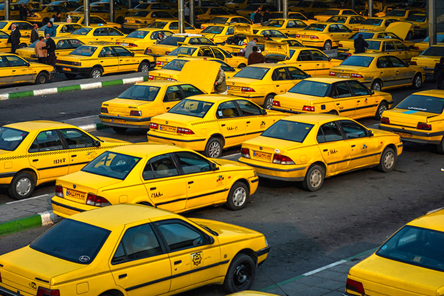 مسافرگیری 3 نفره تاکسی ها مشرط به داشتن کاور نایلونی