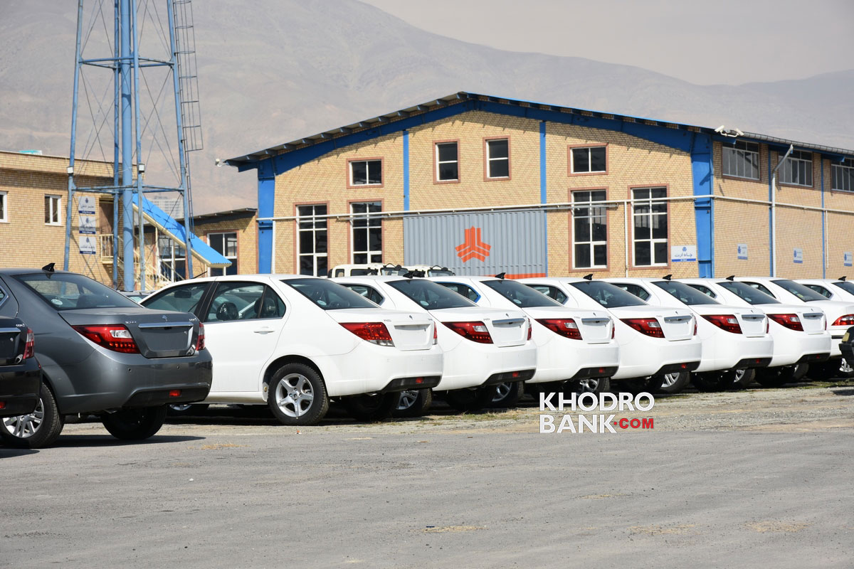 تحلیل آماری عملکرد بزرگ‌ترین خودروساز کشور؛ عبور از بحران عرضه در نیمه دوم سال؟