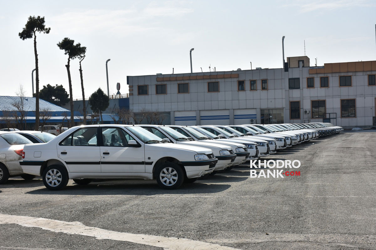 تعدادی از محصولات ایران خودرو با مدل 98 فاکتور شد