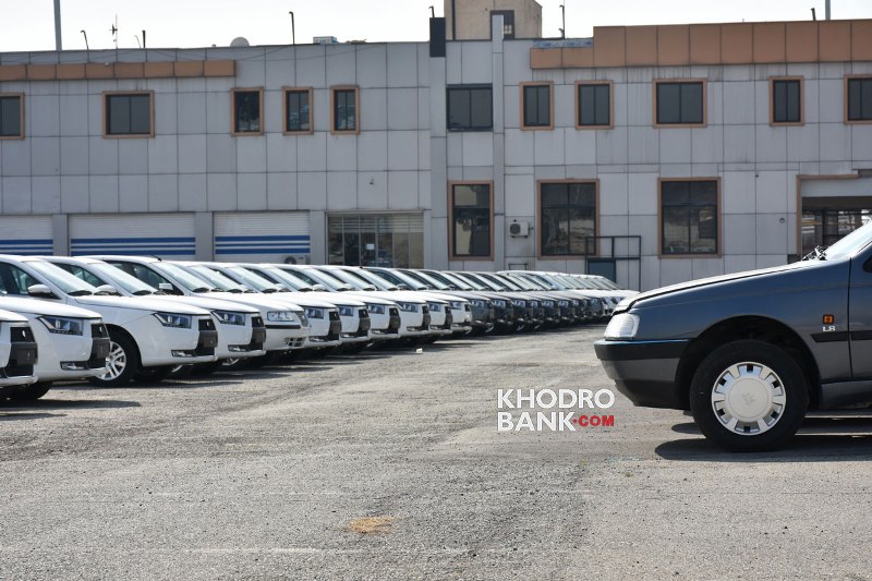 زوایای پنهان طرح فروش فوری روزانه خودرو توسط ایران خودرو و سایپا