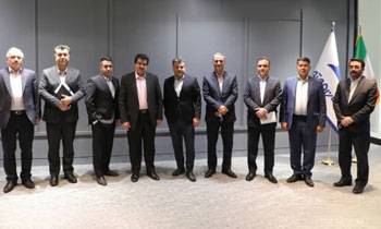 آمادگی بانک رفاه برای توسعه همكاری‌ با كرمان موتور در راستای گسترش فعالیت‌های اشتغال آفرین