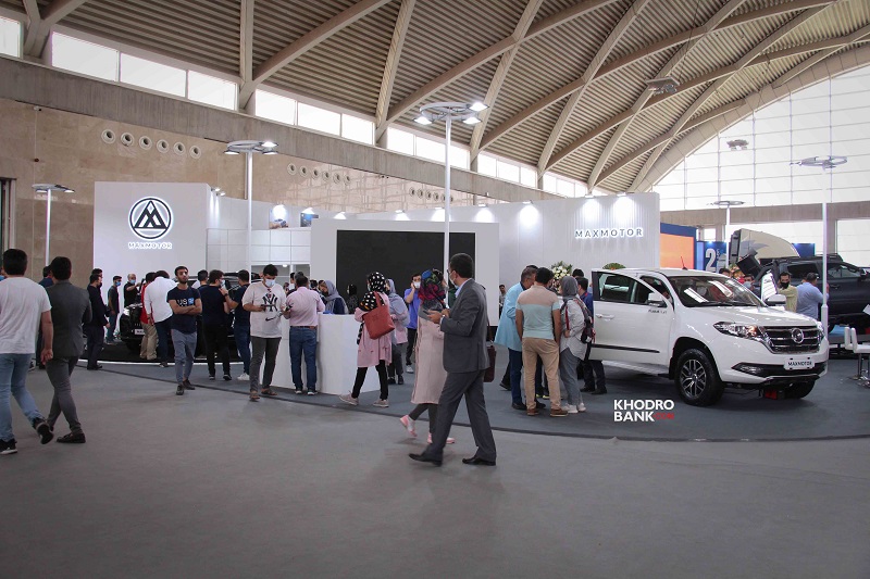 نگاهی به غرفه مکث موتور در نمایشگاه خودرو تهران 1401