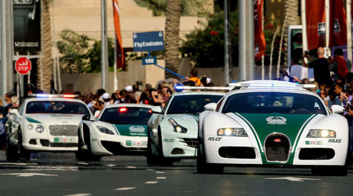 جریمه رانندگی جدید در امارات،‌ رانندگی با سرعت کم!