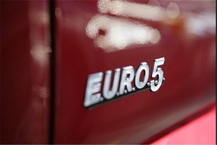 دبیر انجمن خودروسازان: امکان تولید خودرو یورو ۵ وجود ندارد