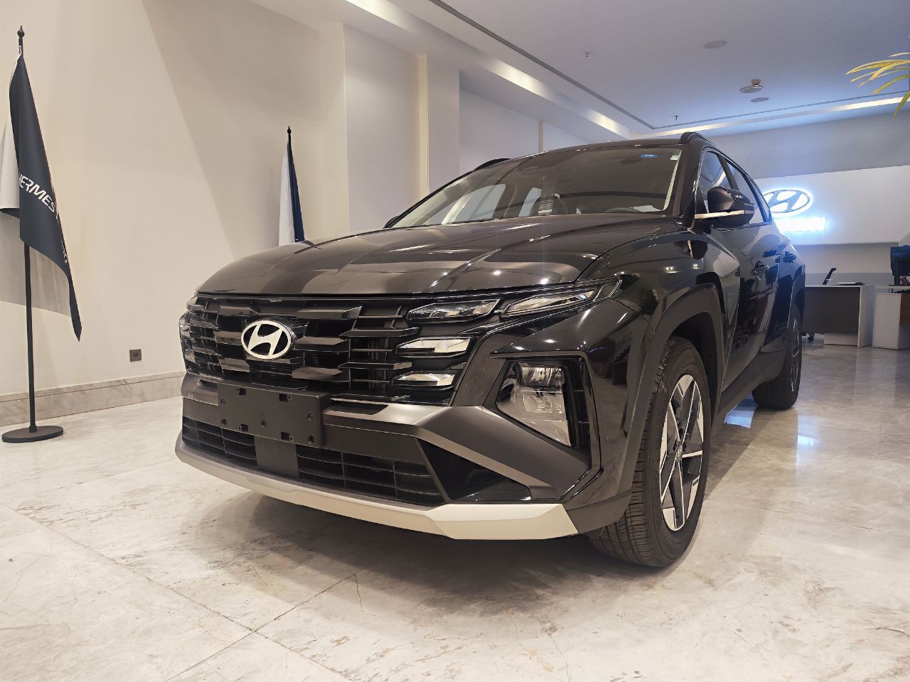 ضوابط واردات خودرو برای ایرانیان مقیم خارج در سال ۱۴۰۴؛ شرایط، تعرفه‌های گمرکی و فرآیند اجرایی