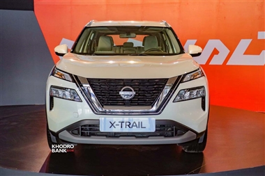 رونمایی و تست درایو محصولات جدید نیسان و تویوتا با نامی خودرو در ششمین نمایشگاه خودروی تهران منبع سایت خودرو بانک