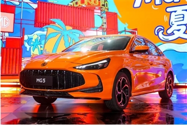 ام‌جی 5 مدل 2026 در چین معرفی شد؛ قیمت پایه 8,360 دلار یا 720 میلیون تومان! منبع سایت خودرو بانک