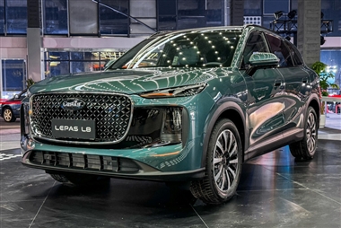 رونمایی از برند جدید لیپاس (Lepas) توسط چری با سه کراس‌اوور جدید: L8، L6 و L4 منبع سایت خودرو بانک