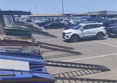 ترخیص محموله انبوهی از محصولات مدیران خودرو، ارسال خودروها به نمایندگی ها منبع سایت خودرو بانک