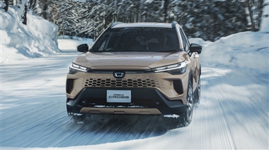 تویوتا کرولا کراس فیس‌لیفت شد؛ عرضه نسخه GR Sport در ژاپن منبع سایت خودرو بانک