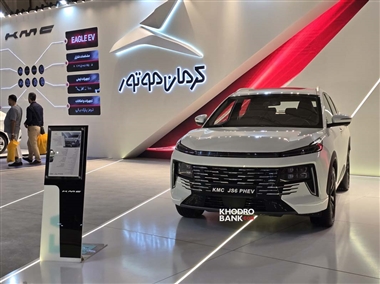 بررسی جامع غرفه کرمان موتور در نمایشگاه تحول صنعت خودرو 1403 + عکس منبع سایت خودرو بانک