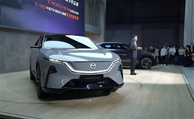 معرفی Mazda EZ-60 در شانگهای 2025، شاسی‌بلند الکتریکی با برد 1300 کیلومتری منبع سایت خودرو بانک