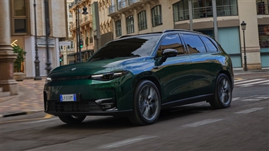 رکورد فروش لیپ موتور در سه‌ماهه سوم؛ پیش بینی فروش بیش از 250 هزار خودرو در سال 2024 منبع سایت خودرو بانک