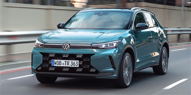 فولکس واگن T-Roc جدید برای سال 2025 تایید شد منبع سایت خودرو بانک