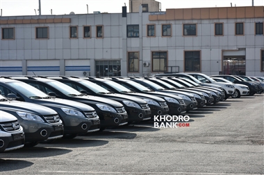 کاهش تولید خودروسازان داخلی در نیمه اول 1403؛ بحران کمبود نقدینگی و توقف ارز، تولید را تهدید می‌کند منبع سایت خودرو بانک