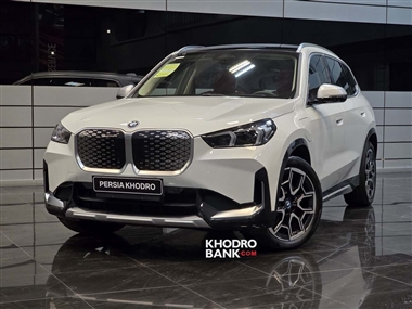 تحویل رسمی ب‌ام‌و iX1 توسط پرشیاخودرو؛ قیمت بازار آزاد تا 8.5 میلیارد تومان رسید منبع سایت خودرو بانک
