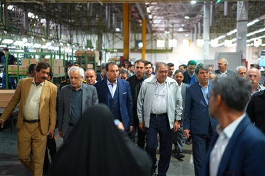 بازدید استاندار کرمان از ارگ جدید بم؛ نگاهی به 30 سال صنعت خودروسازی کرمان موتور منبع سایت خودرو بانک