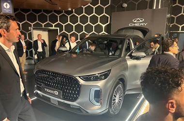 چری با عرضه چهار شاسی بلند تیگو در بریتانیا قصد رقابت با فولکس واگن را دارد منبع سایت خودرو بانک