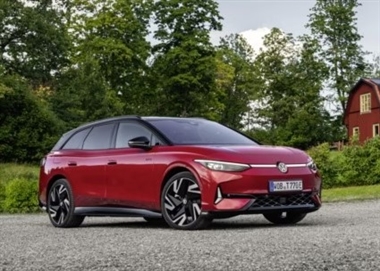 پرفروش‌ترین خودروسازان و برندهای اروپا در سال 2024: صدرنشینی فولکس‌واگن و رشد چشمگیر تویوتا منبع سایت خودرو بانک