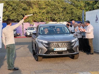 رووی eRX5، شاسی‌بلند پلاگین-هیبرید پارس‌خودرو به دست مشتریان رسید منبع سایت خودرو بانک