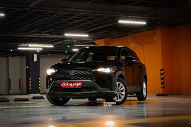 قیمت نهایی تویوتا کرولا کراس هیبرید اعلام شد منبع سایت خودرو بانک