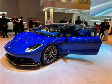 معرفی دنزا Z؛ کوپه تمام‌برقی BYD با هدف رقابت با پورشه 911 منبع سایت خودرو بانک