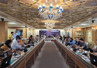 نشست خبری نوزدهمین نمایشگاه خودرو اصفهان آبان 1404 منبع سایت خودرو بانک