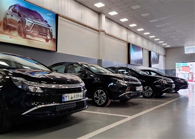 آغاز طرح فروش اقساطی ویژه کی‌ام‌سی ایگل با پرداخت 12 و 24 ماهه + جدول آبان 1404 منبع سایت خودرو بانک