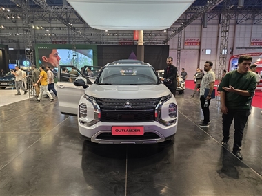 آرین موتور با خودروهای مونتاژی، وارداتی و تجاری خود به نمایشگاه مشهد 1403 آمد + عکس منبع سایت خودرو بانک