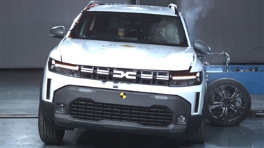 عملکرد ناامیدکننده داچیا داستر 2024 در تست تصادف یوروانکپ + جدول منبع سایت خودرو بانک