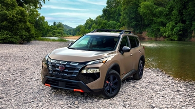 نیسان ایکس تریل ۲۰۲۵ با قیمت اولیه ۳۰۶۲۰ دلار عرضه شد منبع سایت خودرو بانک