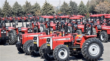 تسلط تراکتورسازی بر بازار حال حاضر ایران؛ از تولید تا صادرات منبع سایت خودرو بانک