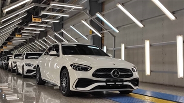 ورود رسمی مرسدس بنز به ایران با ایران خودرو، 4 مدل بنز با ستاره ایران در کشور عرضه خواهد شد منبع سایت خودرو بانک