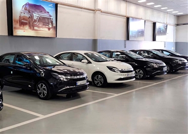 شرایط فروش KMC ایگل کرمان موتور با قیمت 992 میلیون تومان تحویل 90 روزه + جدول مرداد 1404 منبع سایت خودرو بانک