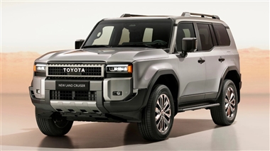 تست تصادف تویوتا لندکروزر پرادو 2025 منبع سایت خودرو بانک