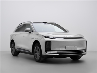 چری اکسید اکسلانتیکس ET7 با پیشرانه برقی و دوربرد معرفی شد منبع سایت خودرو بانک