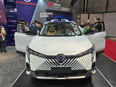 محصولات سوزوکی و جی ای سی راسا موتور در نمایشگاه خودرو مشهد ۱۴۰۳ + عکس منبع سایت خودرو بانک