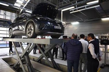 آموزش ایمنی خودروهای برقی؛ همکاری ماموت خودرو و آتش‌نشانی تهران منبع سایت خودرو بانک