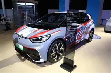 رونمایی فولکس‌واگن ID.3 GTX مدل 2025 در چین؛ مشخصات فنی، طراحی و قدرت منبع سایت خودرو بانک