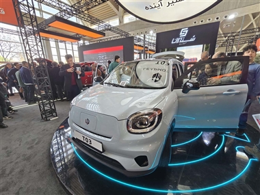 فروش نقدی خودروی برقی LEAPMOTOR T03 مدل 2025 + جدول فروردین 1404 منبع سایت خودرو بانک