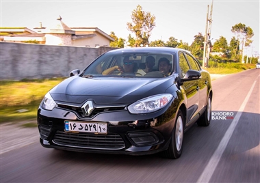 عرضه رنو فلوئنس در نخستین دوره حراج خودروهای تملیکی در مازندران + جدول فروردین 1404 منبع سایت خودرو بانک