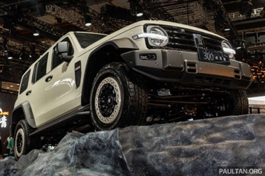 Tank 300 Hooke در نمایشگاه خودروی شانگهای رونمایی شد منبع سایت خودرو بانک