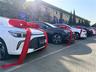 تحویل زودهنگام بیجینگ U5 پلاس: سدان اقتصادی دیار خودرو در مسیر رقابت با داخلی‌ها منبع سایت خودرو بانک