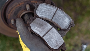 نشانه تمام شدن لنت ترمز منبع سایت خودرو بانک