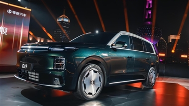 هیولای جدید لیپ‌موتور با پشتیبانی استلانتیس؛ D19 با باتری غول‌آسای 80 کیلوواتی EREV منبع سایت خودرو بانک