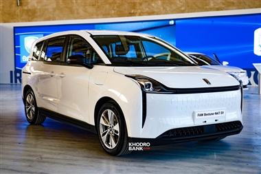 ایران خودرو شرایط فروش دو خودروی برقی دانگ فنگ E70 و بستیون NAT را اعلام کرد + جدول مرداد 1404 منبع سایت خودرو بانک